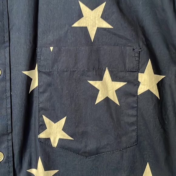 Old Navy - Picture 4 of 7